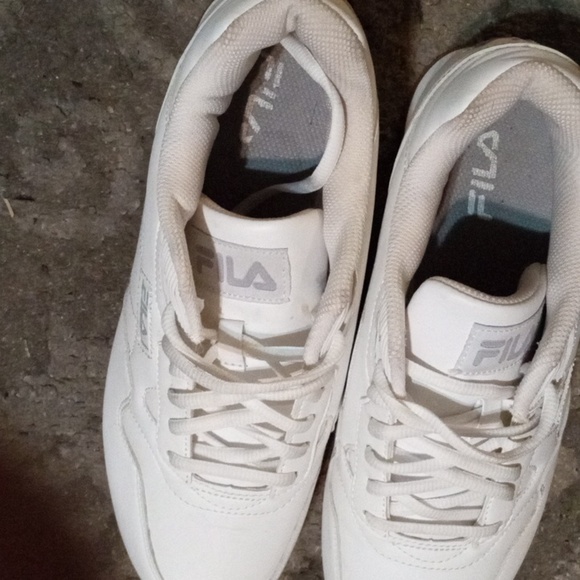 Fila's Shoes Fila92 In Womens White Tennis Shoes Poshmark